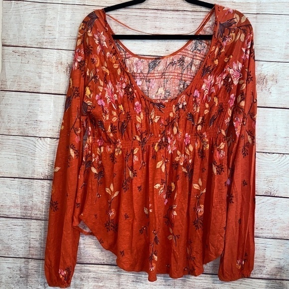 FREE People Open Back shirt size Small - Picture 2 of 6